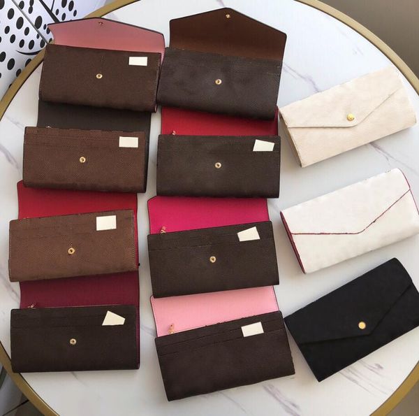 2021 fashionable designer wallet cards coins famous women men wallets leather purse card holder coin walletbag with box, Red;black
2021 fashionable designer wallet cards coins famous women men wallets leather purse card holder coin walletbag with box, Red;black