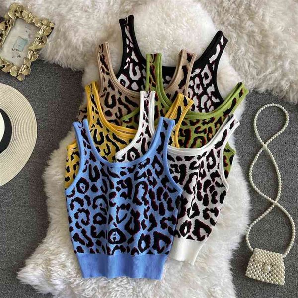 women's leopard jacquard fashion short knitted tank female sleeveless u collar camisole 210602, White
women's leopard jacquard fashion short knitted tank female sleeveless u collar camisole 210602, White