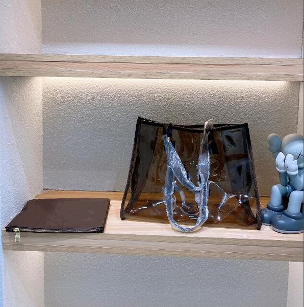 fashion design jelly shoulder bag clear transparent bucket pvc tote handbag for women fashion bags
fashion design jelly shoulder bag clear transparent bucket pvc tote handbag for women fashion bags