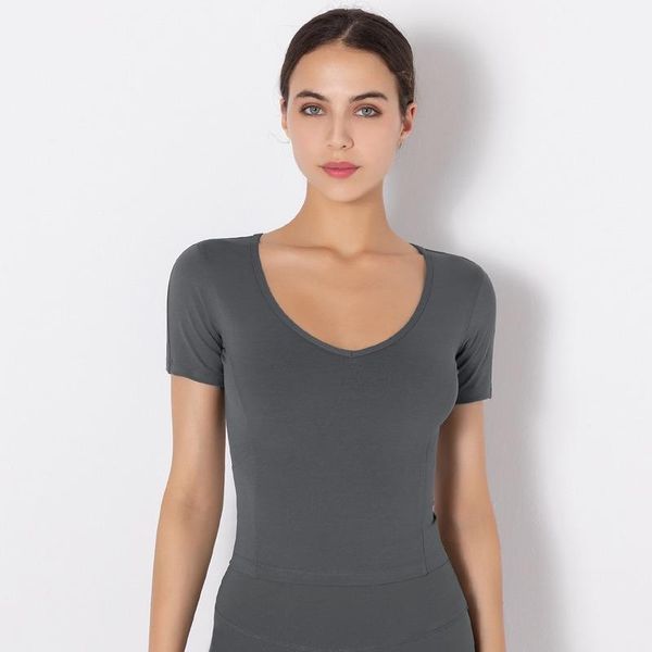 yoga outfit sports wear low-cut body sculpting short-sleeved running training fitness workout shirts for women gym crop
yoga outfit sports wear low-cut body sculpting short-sleeved running training fitness workout shirts for women gym crop