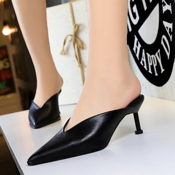 slippers korean casual ladies 2021 lazy baotou hollow pointed comfortable wild stiletto high heel sandals size 34-40, Black
slippers korean casual ladies 2021 lazy baotou hollow pointed comfortable wild stiletto high heel sandals size 34-40, Black