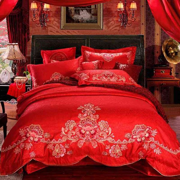 luxury oriental wedding bedding king size red color stain jacquard embroidery bed duvet cover bed/flat sheet set
luxury oriental wedding bedding king size red color stain jacquard embroidery bed duvet cover bed/flat sheet set