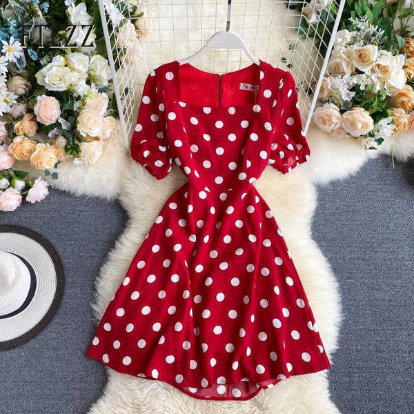 elegant women summer square neck short sleeve dress polka dot printed fashion ladies high waist solid slim dresses 210602, Black;gray
elegant women summer square neck short sleeve dress polka dot printed fashion ladies high waist solid slim dresses 210602, Black;gray