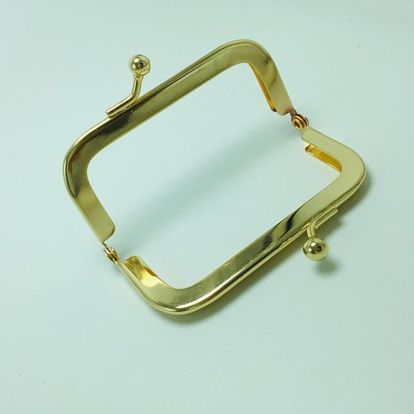 bag parts & accessories 8 cm metal purse frames diy coin frame for kiss clasp bags, Black
bag parts & accessories 8 cm metal purse frames diy coin frame for kiss clasp bags, Black