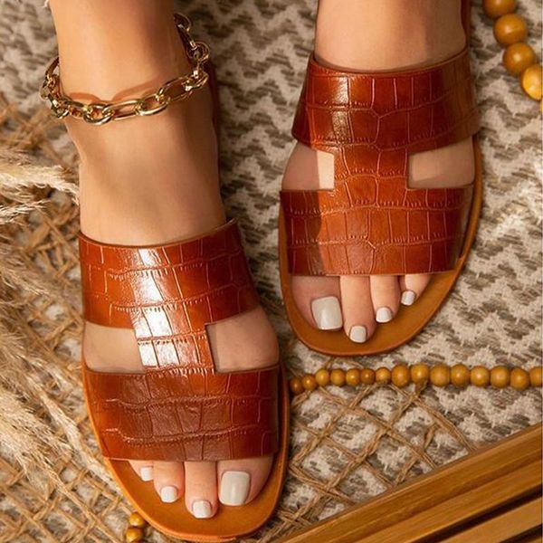 slippers woman plain color striped plaid stylish beach women sandals 2021 summer flat open toe hollow out for, Black
slippers woman plain color striped plaid stylish beach women sandals 2021 summer flat open toe hollow out for, Black