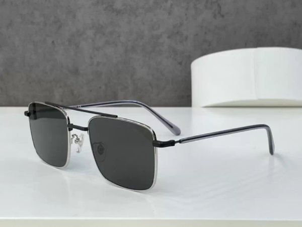 sunglasses for woman and mens 2022 designer retro summer 176 anti-ultraviolet driving fishing fashion random box, White;black
sunglasses for woman and mens 2022 designer retro summer 176 anti-ultraviolet driving fishing fashion random box, White;black