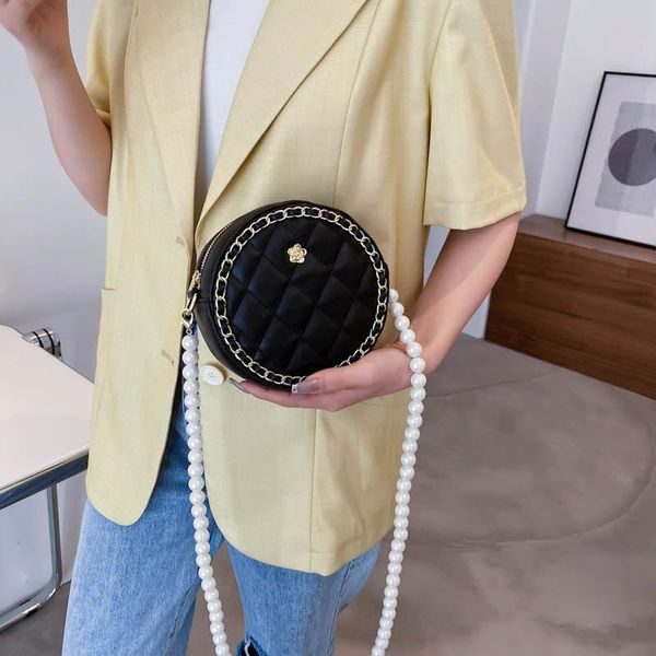 fashion pearl shoulder bag women's diamond lattice small round pu leather chain messenger female luxury designer handbag bags
fashion pearl shoulder bag women's diamond lattice small round pu leather chain messenger female luxury designer handbag bags