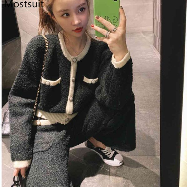 winter loop yarn vintage women 2 piece sets short cardigan + pants skirt suits elegant fashion ladies 2 pcs set white black 210514
winter loop yarn vintage women 2 piece sets short cardigan + pants skirt suits elegant fashion ladies 2 pcs set white black 210514