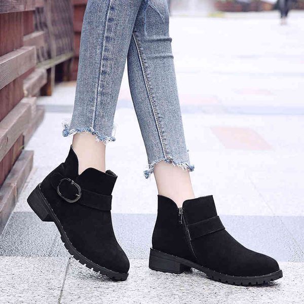 boots short black female solid ankle, women's leather shoes, zipper clasp, fashion plus size, winter boots 8l5w
boots short black female solid ankle, women's leather shoes, zipper clasp, fashion plus size, winter boots 8l5w