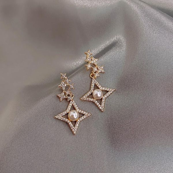 stud sweet four-pointed star pearls full of rhinestone shiny earrings for women s925 needle romantic wedding jewelry, Golden;silver
stud sweet four-pointed star pearls full of rhinestone shiny earrings for women s925 needle romantic wedding jewelry, Golden;silver