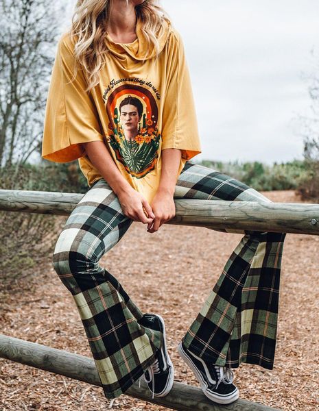 fashion elastic high waist womens pant long flare full length bell bottom loose trousers plaid casual stylish summer girls, Black;white
fashion elastic high waist womens pant long flare full length bell bottom loose trousers plaid casual stylish summer girls, Black;white