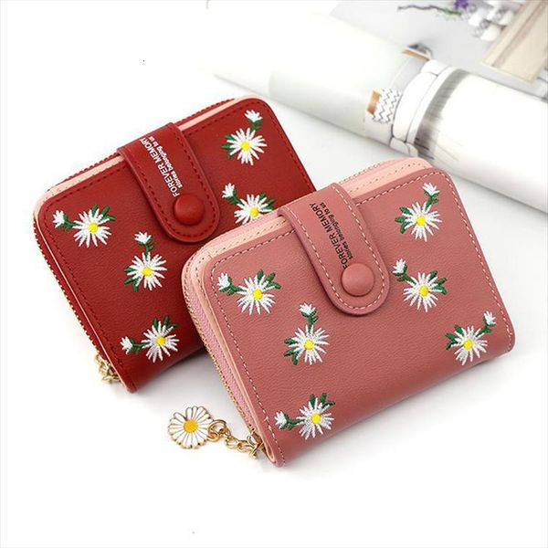 flower embroidery womens leather wallet with coin pocket short purse for female ladies clutch bag card holder, Red;black
flower embroidery womens leather wallet with coin pocket short purse for female ladies clutch bag card holder, Red;black