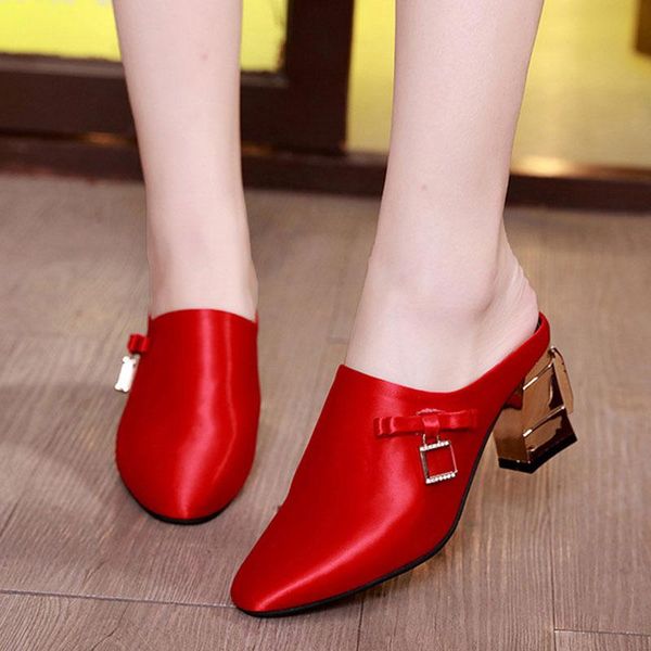 baotou fashion satin rhinestone pointed toe wear comfortable wild sandals and slippers for children, Black
baotou fashion satin rhinestone pointed toe wear comfortable wild sandals and slippers for children, Black