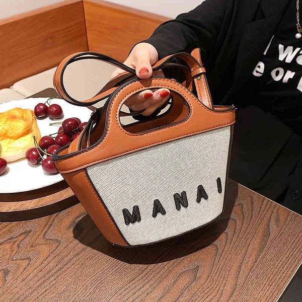 luxurys felicie purse handbags designers small c net red same portable tote bag women's summer 2021 fashion grass woven one shoulder me, Black;red
luxurys felicie purse handbags designers small c net red same portable tote bag women's summer 2021 fashion grass woven one shoulder me, Black;red