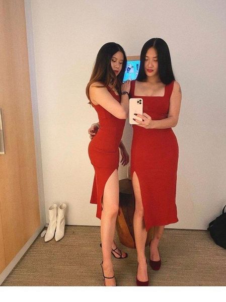 casual dresses women summer fashion vintage elegant square neck strap stretch slim fit split knitted cotton dress, Black;gray
casual dresses women summer fashion vintage elegant square neck strap stretch slim fit split knitted cotton dress, Black;gray