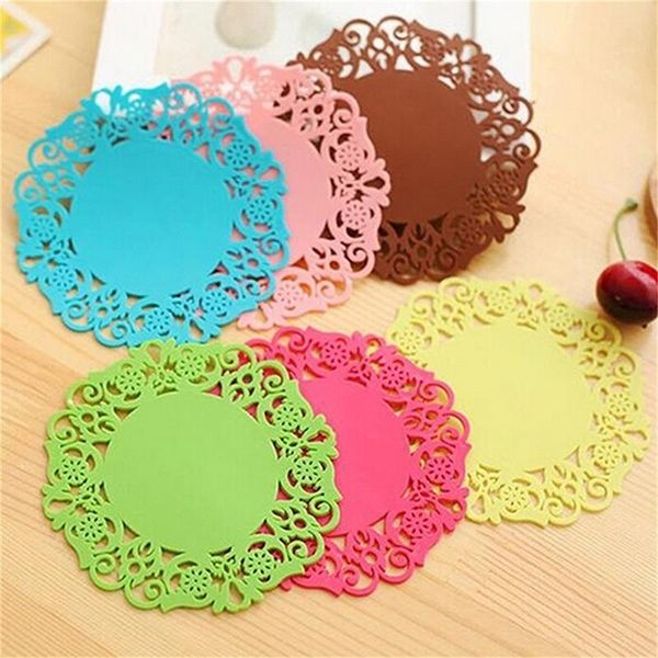 table runner 1 pcs 9.5cm flower hollow design round silicone heat resistant mat cup coffee cushion placemat pad
table runner 1 pcs 9.5cm flower hollow design round silicone heat resistant mat cup coffee cushion placemat pad