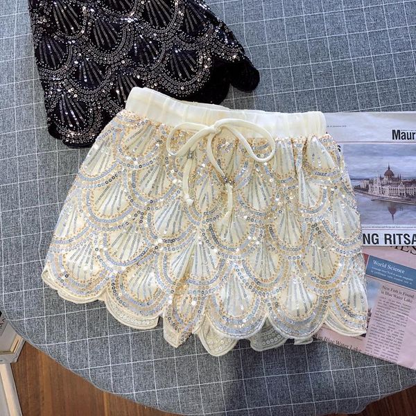 summer women sequines shorts woman bling shiny femme sequins short pants women's, White;black
summer women sequines shorts woman bling shiny femme sequins short pants women's, White;black
