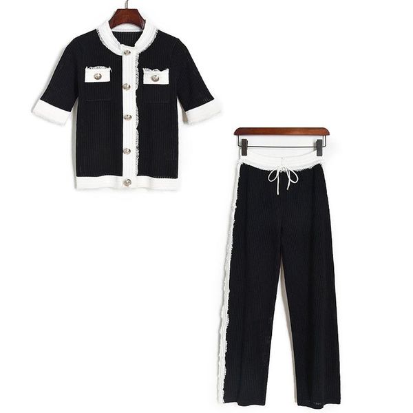two piece pants set women 2021 summer pick hole hollow tassel black white contrast color knitted + suit skirt dress
two piece pants set women 2021 summer pick hole hollow tassel black white contrast color knitted + suit skirt dress