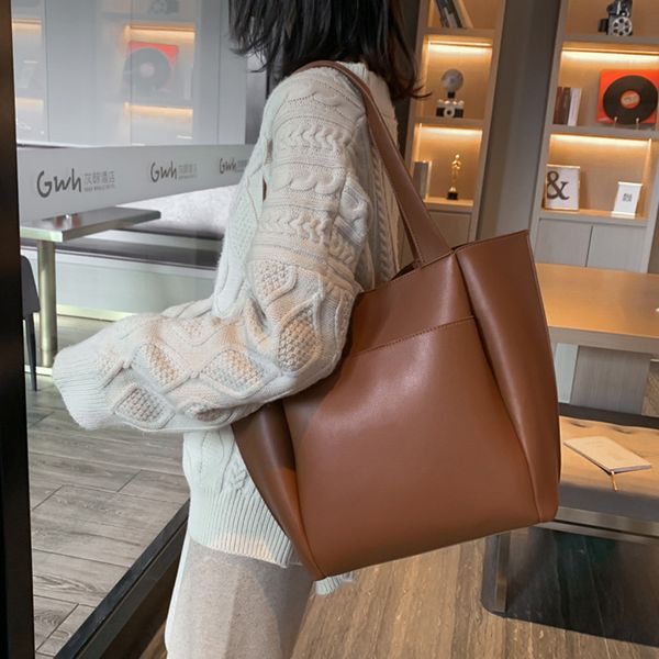 womens totes bag large capacity pu leather shoulder bags ladies wild bags sac a main femme ladies handbag big, Brown;gray
womens totes bag large capacity pu leather shoulder bags ladies wild bags sac a main femme ladies handbag big, Brown;gray