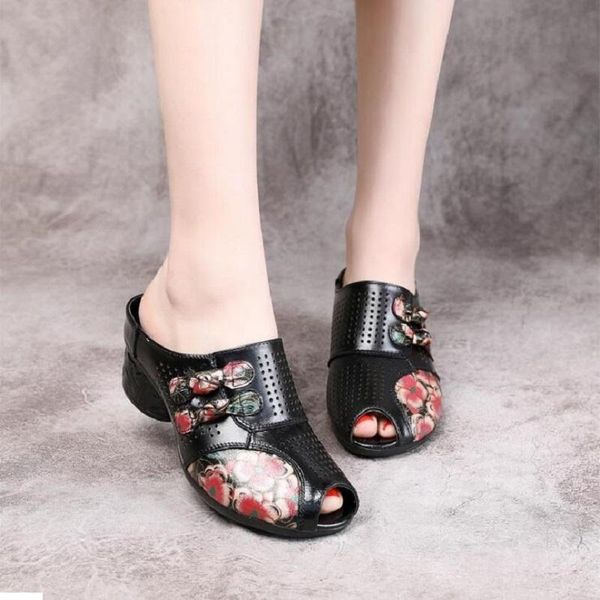 slippers summer national style retro thick heels mixed colors hollow china knot peep toe flowers genuine leather women 2021, Black
slippers summer national style retro thick heels mixed colors hollow china knot peep toe flowers genuine leather women 2021, Black