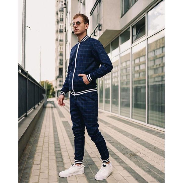 men's tracksuits 2021 fashion casual striped plaid sports suit men two-piece set zip jacket + pants jogging clothing, Gray
men's tracksuits 2021 fashion casual striped plaid sports suit men two-piece set zip jacket + pants jogging clothing, Gray