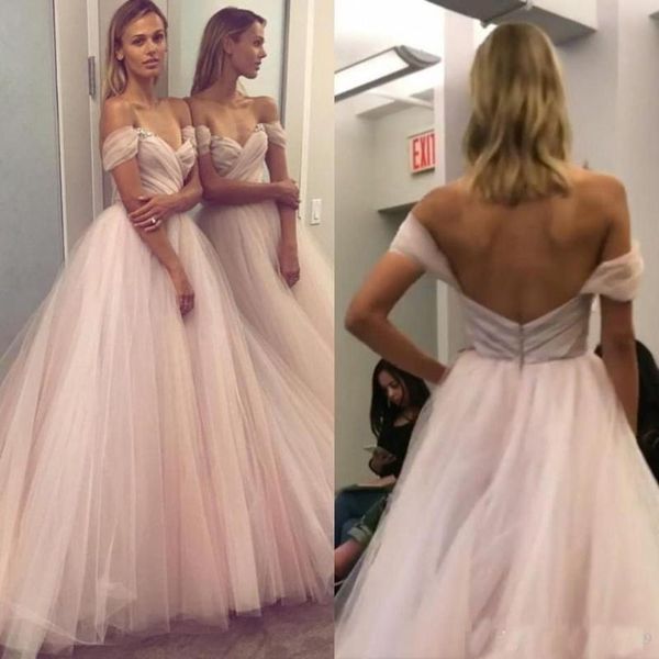 party dresses modest ball gown prom 2021 vestidos de fiesta largos elegantes gala off the shoulder sweetheart 16 dress evening, White;black
party dresses modest ball gown prom 2021 vestidos de fiesta largos elegantes gala off the shoulder sweetheart 16 dress evening, White;black
