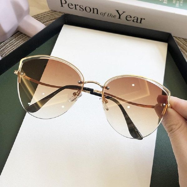 sunglasses rimless women luxury cat eye sun glasses ladies clear gradient 2021 diamond cutting lens shades ultralight, White;black
sunglasses rimless women luxury cat eye sun glasses ladies clear gradient 2021 diamond cutting lens shades ultralight, White;black