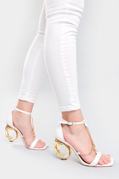 sandals women's white wrinkled patent leather chain detail design ökçeli, Black
sandals women's white wrinkled patent leather chain detail design ökçeli, Black