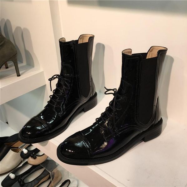 boots korean style women's single 2021 autumn british retro lace up patent leather round toe motorcycle ankle, Black
boots korean style women's single 2021 autumn british retro lace up patent leather round toe motorcycle ankle, Black