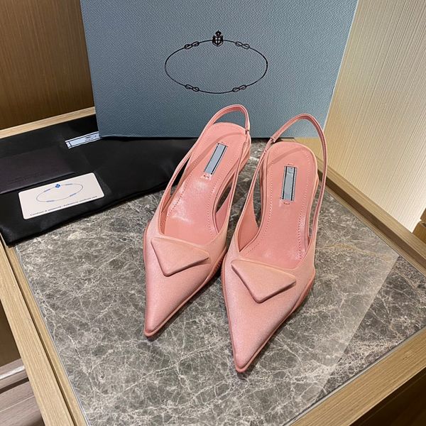2021ss women sandals with heels genuine leather slide sandal 2 colors slipper chunky shoes spring summer flip flops with original box size 3, Black
2021ss women sandals with heels genuine leather slide sandal 2 colors slipper chunky shoes spring summer flip flops with original box size 3, Black