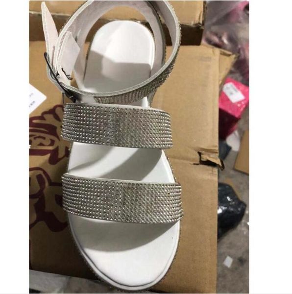 sandals summer fashion rhinestone women's shoes open toe low heel outdoor plus size 43, Black
sandals summer fashion rhinestone women's shoes open toe low heel outdoor plus size 43, Black