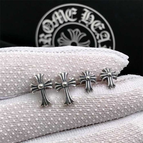 925 pure sier ch crosin cross original ear plug earrings for men and women punk thai sier earrings, Silver
925 pure sier ch crosin cross original ear plug earrings for men and women punk thai sier earrings, Silver