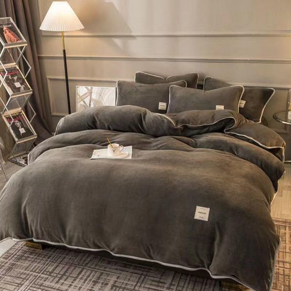 bedding sets milk velvet quilt cover one-piece flannel coral winter thick double-sided plus warm double cove
bedding sets milk velvet quilt cover one-piece flannel coral winter thick double-sided plus warm double cove