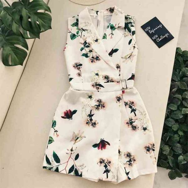 summer short jumpsuit women pants 2021 print floral vintage wide leg trousers for female clubwear party rompers playsuits, Black;white
summer short jumpsuit women pants 2021 print floral vintage wide leg trousers for female clubwear party rompers playsuits, Black;white
