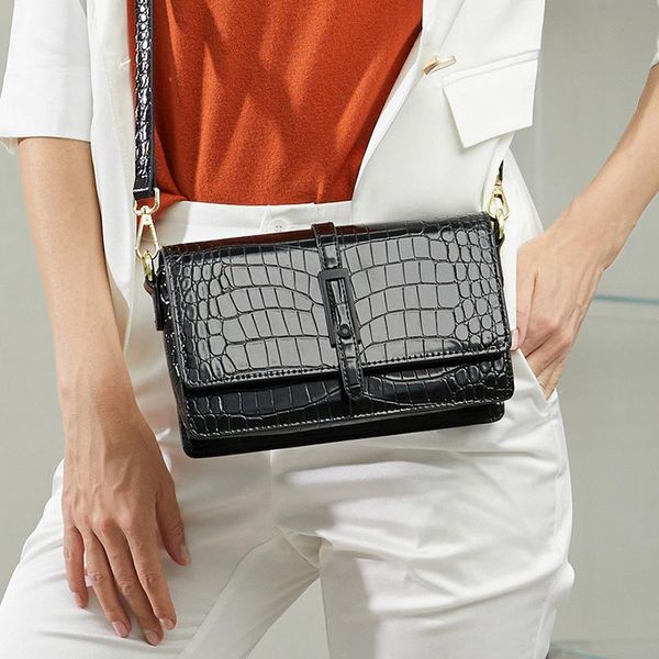 evening bags 2021 fashion gradient snakeskin pattern small square bag versatile shoulder satchels female purses and handbags sac luxe
evening bags 2021 fashion gradient snakeskin pattern small square bag versatile shoulder satchels female purses and handbags sac luxe