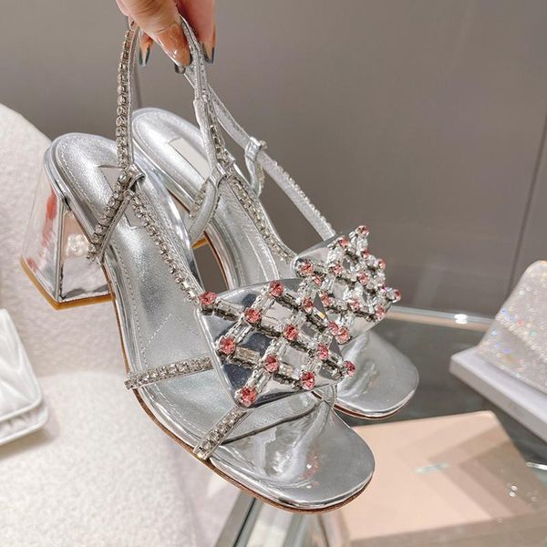 sandals spring and autumn 2021shoes fashion brand strap flip flops thick heel high pumps square toe shoes size 35-40, Black
sandals spring and autumn 2021shoes fashion brand strap flip flops thick heel high pumps square toe shoes size 35-40, Black