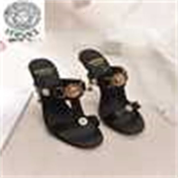 shoes designer luxury brand women high heels sandals slippers mules slides pumps dress loafers ballerinas sneakers 49q4, Black;white
shoes designer luxury brand women high heels sandals slippers mules slides pumps dress loafers ballerinas sneakers 49q4, Black;white