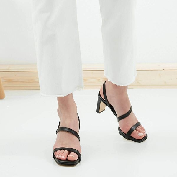 dress shoes brand jane, black / skin white colors, 7cm heel-height with 2cm platform, fashion women 's sandals hzux
dress shoes brand jane, black / skin white colors, 7cm heel-height with 2cm platform, fashion women 's sandals hzux