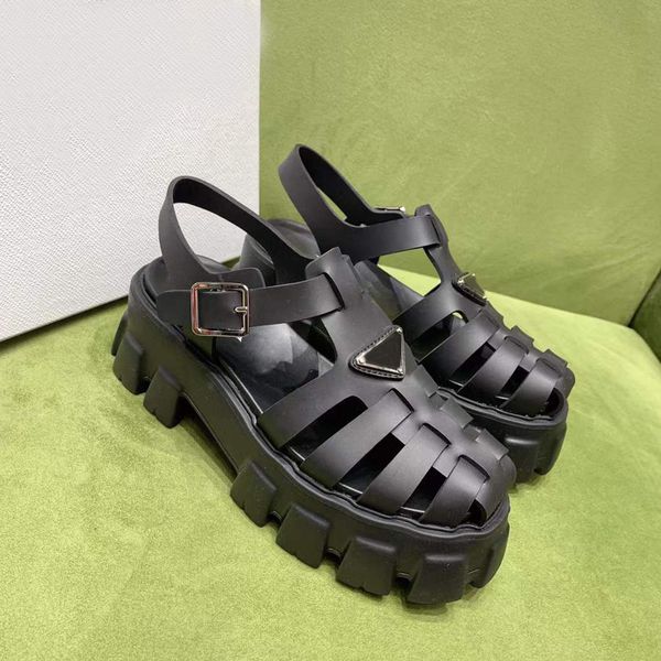luxury designer fashion women roman sandals classic thick sole wheel sole tpe material comfortable women's shoes size 35-41, Black
luxury designer fashion women roman sandals classic thick sole wheel sole tpe material comfortable women's shoes size 35-41, Black