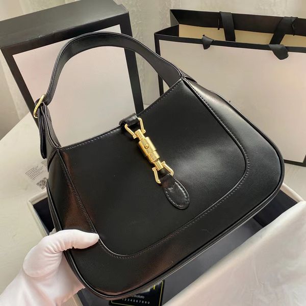 new style women shoulder bag designer messenger bag ladies leather armpit handbag party shopping bag wallet
new style women shoulder bag designer messenger bag ladies leather armpit handbag party shopping bag wallet