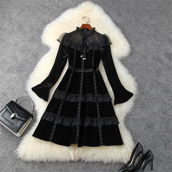 runway designers fashion autumn flare sleeve lace patchwork black velvet dress mini party vestidos women clothes casual dresses, Black;gray
runway designers fashion autumn flare sleeve lace patchwork black velvet dress mini party vestidos women clothes casual dresses, Black;gray