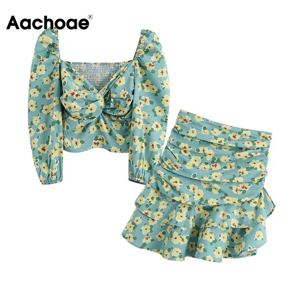 bohemian floral print two piece skirt set women baless short +ruffles high waist a line mini skirt sets 2021, Black;white
bohemian floral print two piece skirt set women baless short +ruffles high waist a line mini skirt sets 2021, Black;white