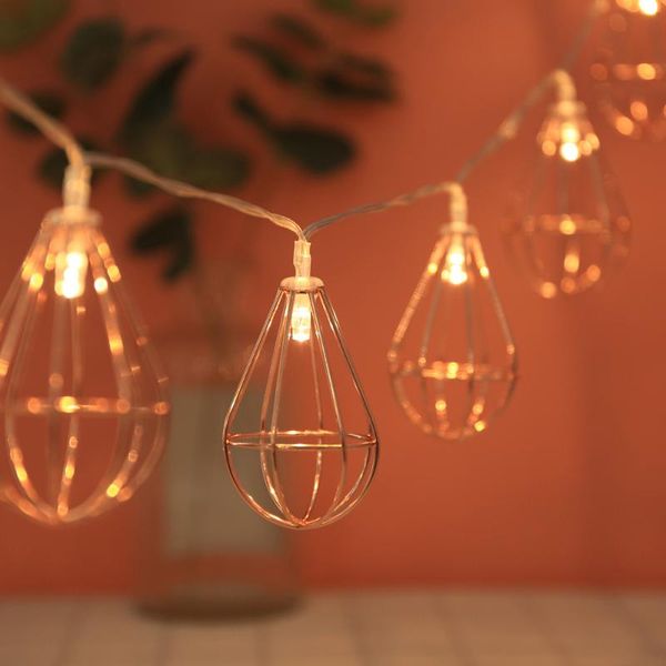 strings 10 led metal hollow-out bulb shape christmas decorative lights string courtyard home
strings 10 led metal hollow-out bulb shape christmas decorative lights string courtyard home