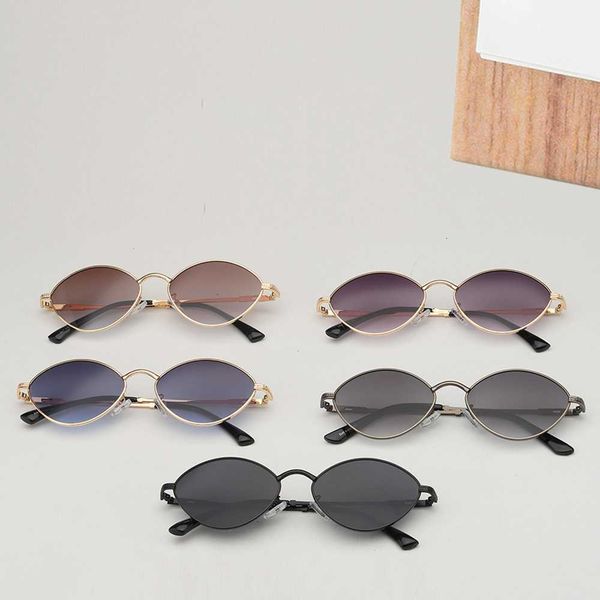 aviator sunglasses small frame oval sunglasses women 2021 steampunk retro metal sun glasses female brand designer gradient oculos de sol fem, White;black
aviator sunglasses small frame oval sunglasses women 2021 steampunk retro metal sun glasses female brand designer gradient oculos de sol fem, White;black