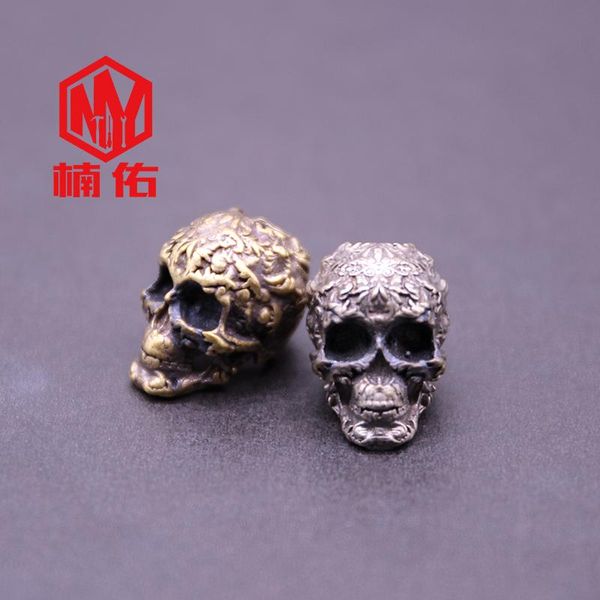 outdoor gadgets 1pc retro sculpture skull paracord beads lanyard pendants brass white knife
outdoor gadgets 1pc retro sculpture skull paracord beads lanyard pendants brass white knife