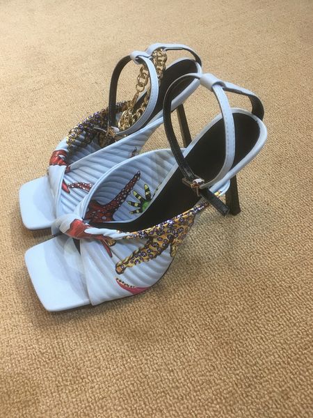 2021 women ladies genuine leather spool high heels sandals peep toe summer buckle strap casual paisley print party wedding gladiator size 34, Black
2021 women ladies genuine leather spool high heels sandals peep toe summer buckle strap casual paisley print party wedding gladiator size 34, Black