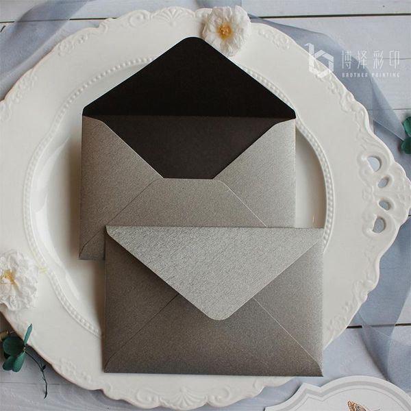 can be customized light luxury fashion all- texture dark gold champagne paper card gift envelope cover wrap
can be customized light luxury fashion all- texture dark gold champagne paper card gift envelope cover wrap