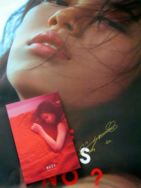greeting cards suzy bae sue ji autographed signed solo yes no official korean version 02.2021
greeting cards suzy bae sue ji autographed signed solo yes no official korean version 02.2021