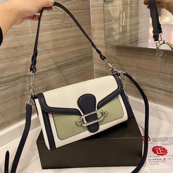 2021 fashion women chains handbag luxury designer bag carriage icon pu leather purses and handbags armpit female messenger
2021 fashion women chains handbag luxury designer bag carriage icon pu leather purses and handbags armpit female messenger