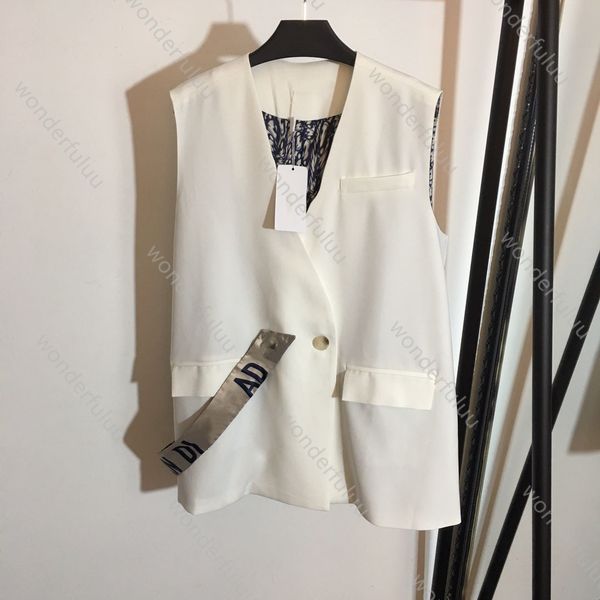 2021ss fashion womens vest do and ir vests female women designers clothes button girl casual suit jacket wear does not shrink s, Black;white
2021ss fashion womens vest do and ir vests female women designers clothes button girl casual suit jacket wear does not shrink s, Black;white